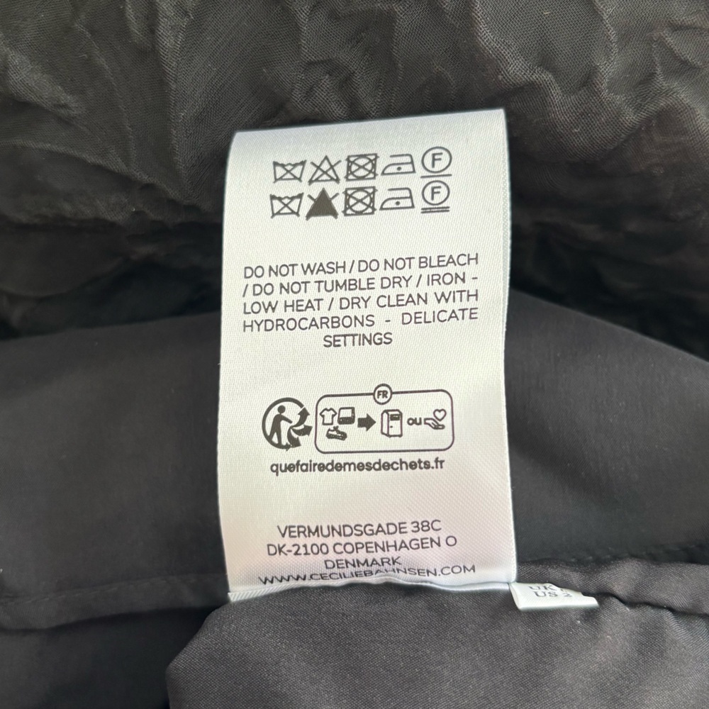 NWT Cecilie Bahnsen Gigi matelassé-effect skirt Size 2 Black - Picture 11 of 13
